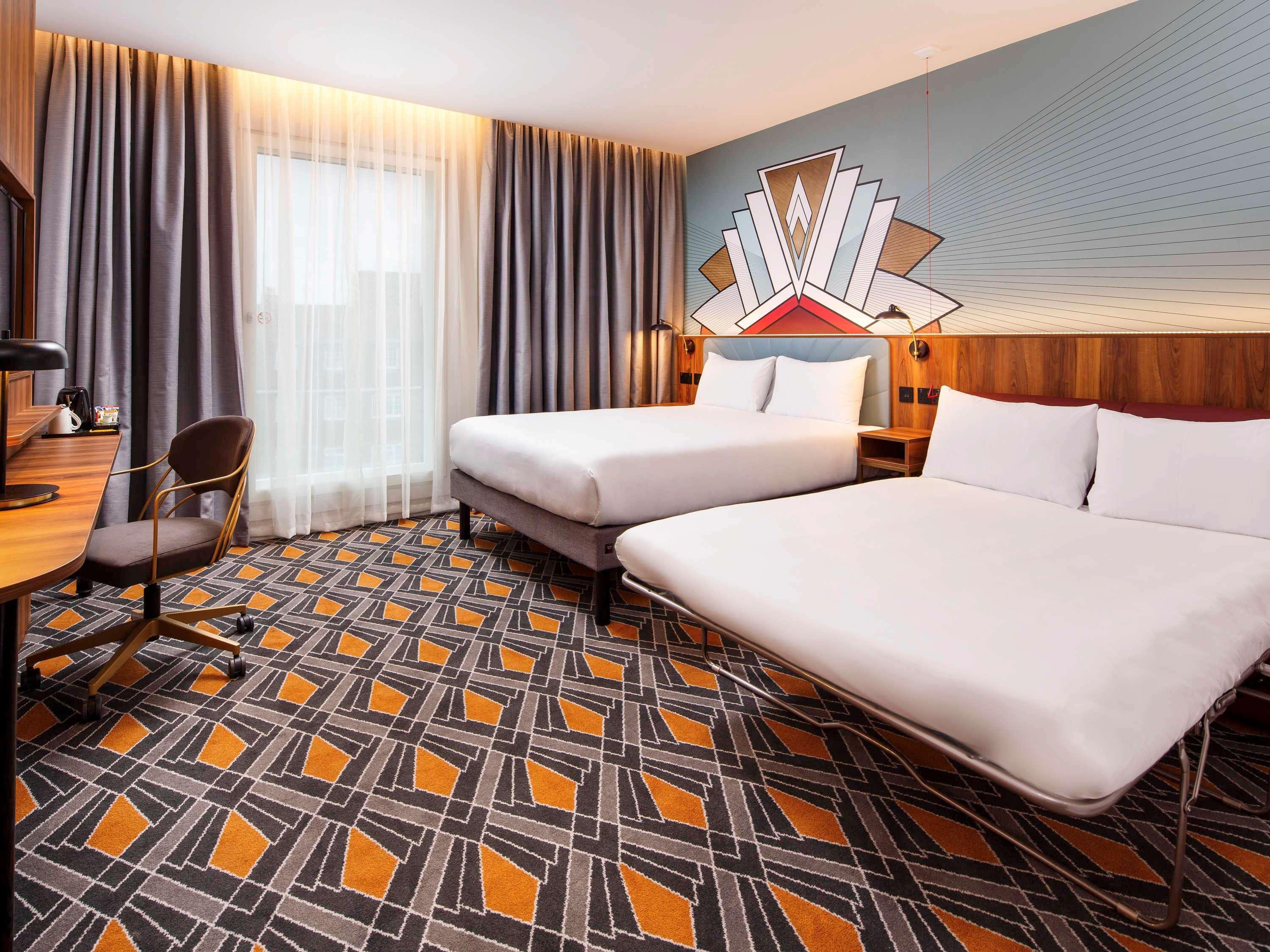 Ibis Styles London Heathrow East Hotel Hounslow Kültér fotó